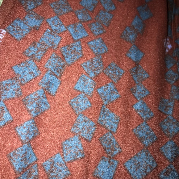 LulaRoe Leggings - Picture 2 of 2